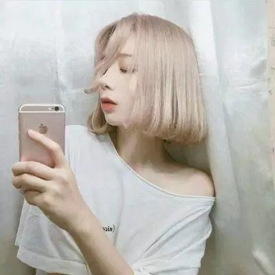 一个人的皮影戏